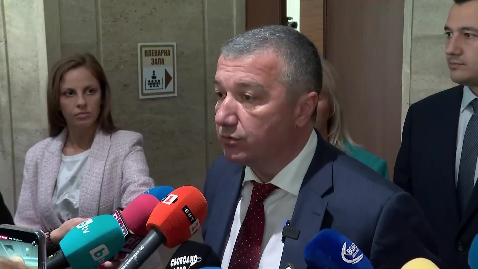 "БСП - Обединена левица": Оттеглянето на ДПС-ДПС е е политически рекет и лицемерие, което няма да търпим