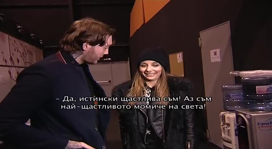 Михаела, Невена и Славин репетират за финала на X Factor