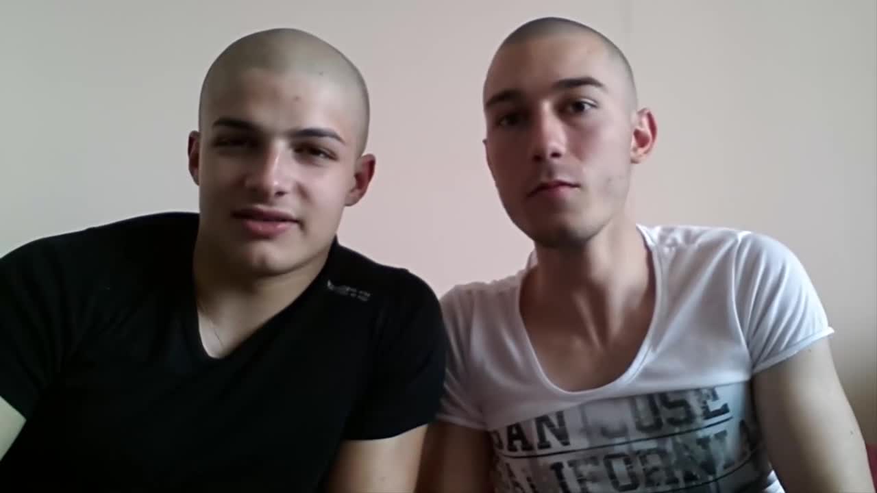 Първоаприлска шега с 1 лев