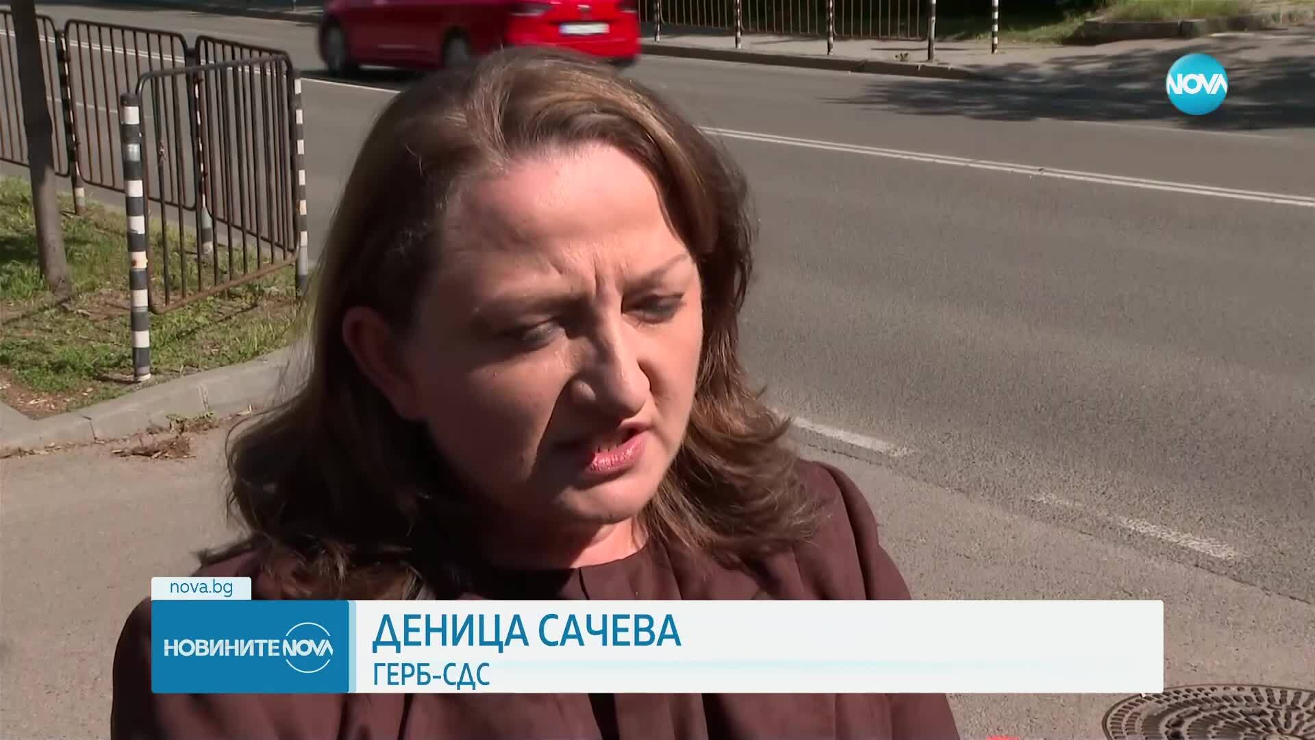 Партиите, подкрепящи влизането в еврозоната, с план срещу референдума