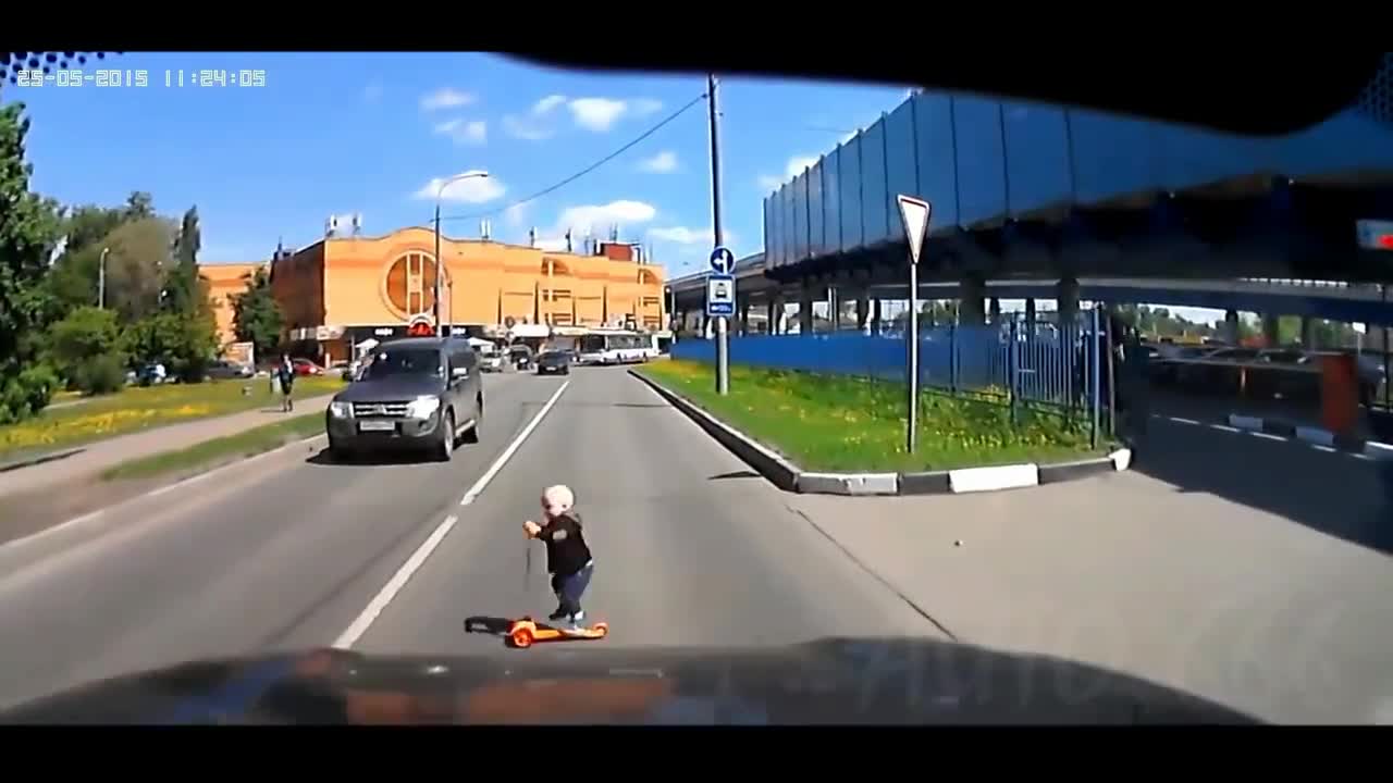 Безотговорни майки на пътя