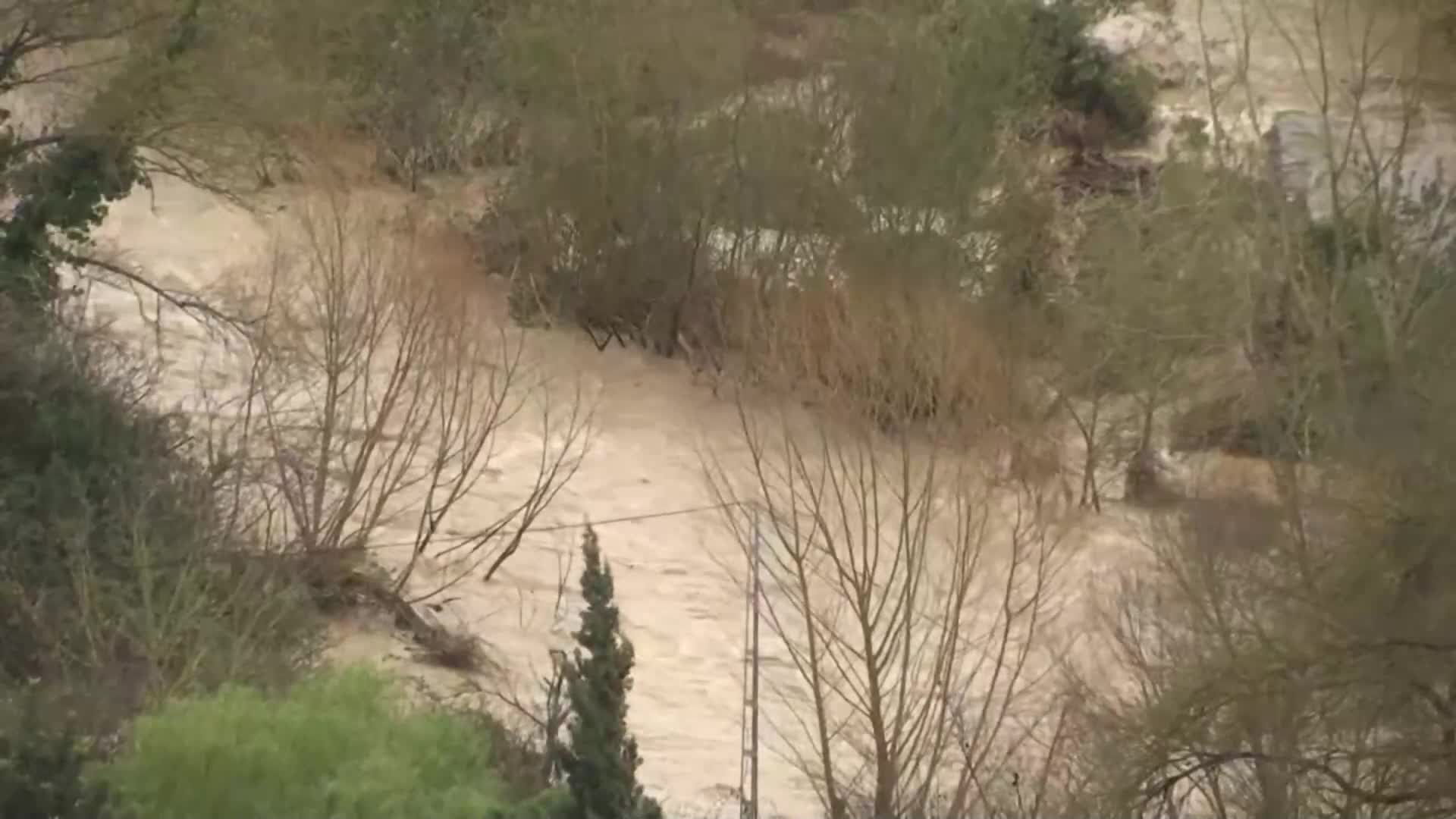 Заради пороите: За пръв път от над век изпускат водите на язовир в Южна Испания