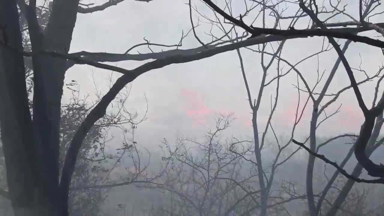 Пожар на гара Кочериново, път Е79 е затворен