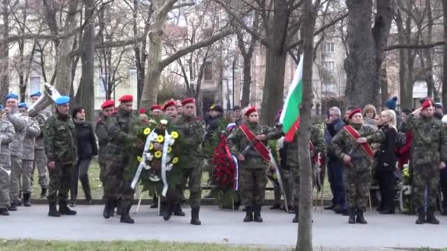 Пловдивчани почетоха паметта на Христо Ботев