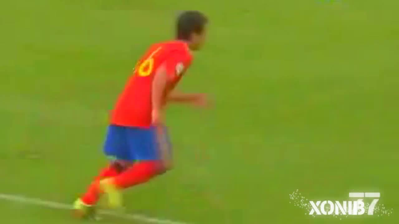 Необичайно изпълнение на дузпа ! 