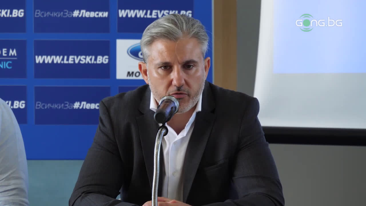 Павел Колев разкри дали е подавал оставка и докога остава в Левски