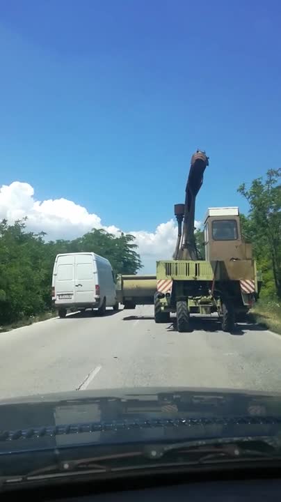 Движението по пътищата