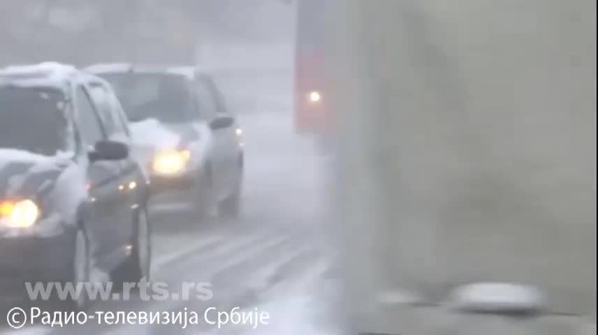 17 ранени при верижна катастрофа край Ниш