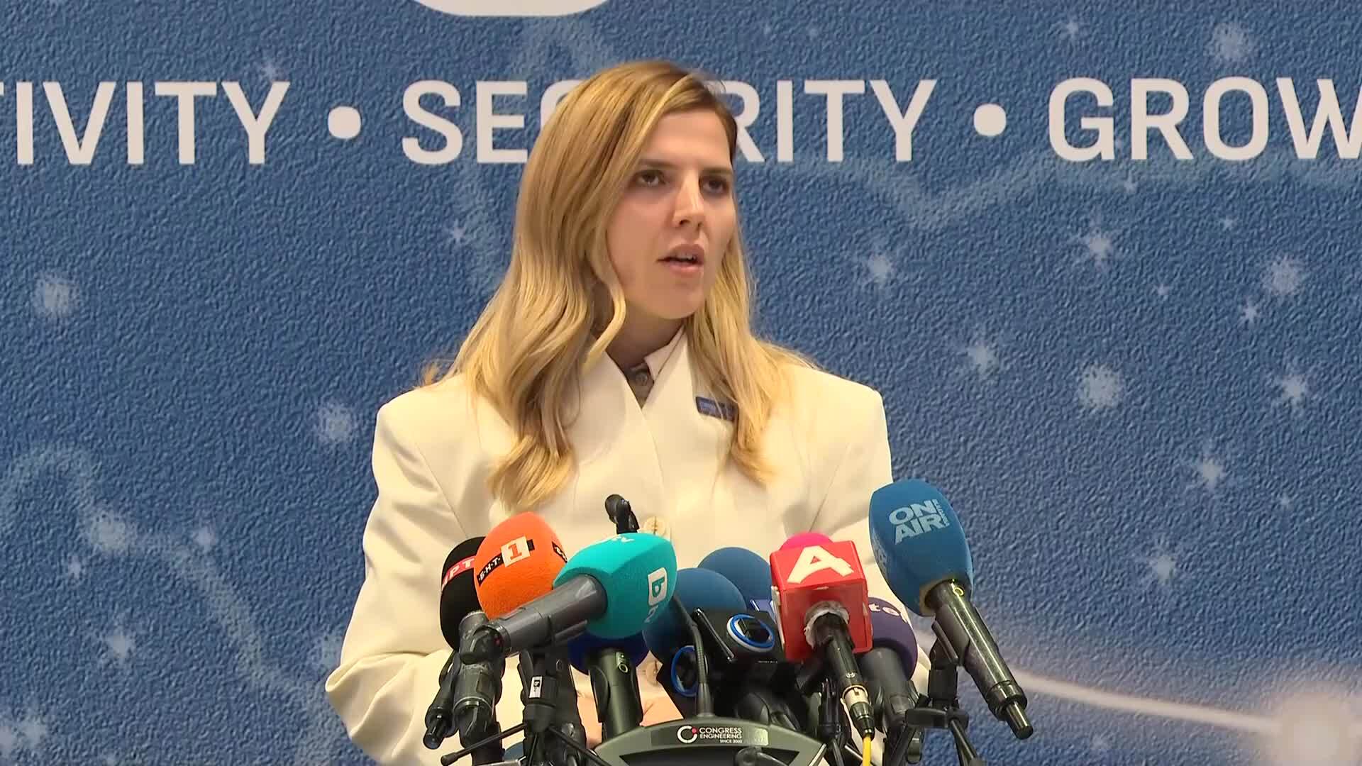 Велислава Петрова след срещата с Муцунски: Най-добрата гаранция за Северна Македония е изпълнението на поетите ангажименти