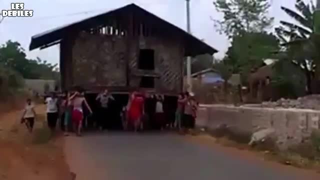 Преместване на къща в Тайланд! Смях!