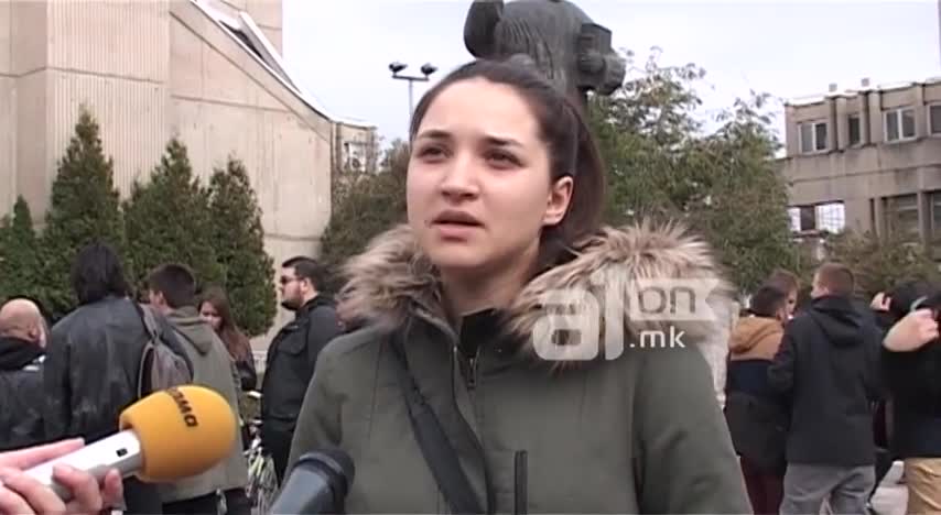Сега разбрах! На македонски се говори по-бързо!