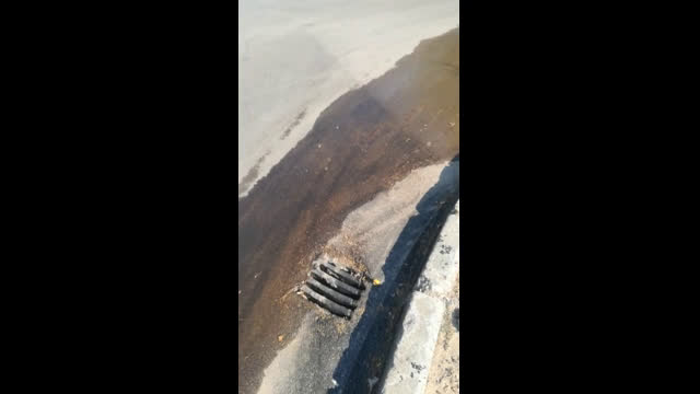 Поставяне на отводнителна шахта в Петрич