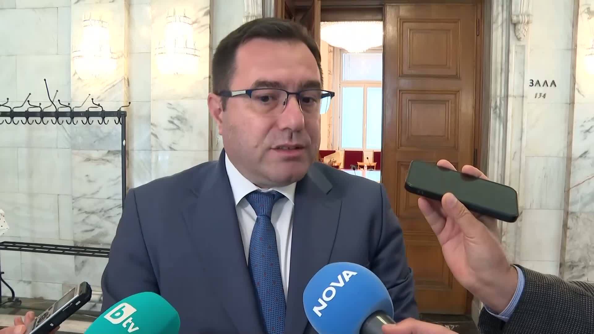 Шефът на КЕВР обясни на какво се дължи очакваното поскъпване на тока