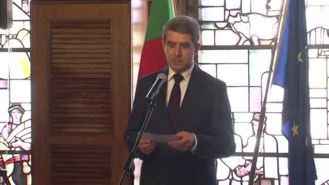 Плевнелиев: Стратегическа задача пред всички нас е въвеждането на еврото