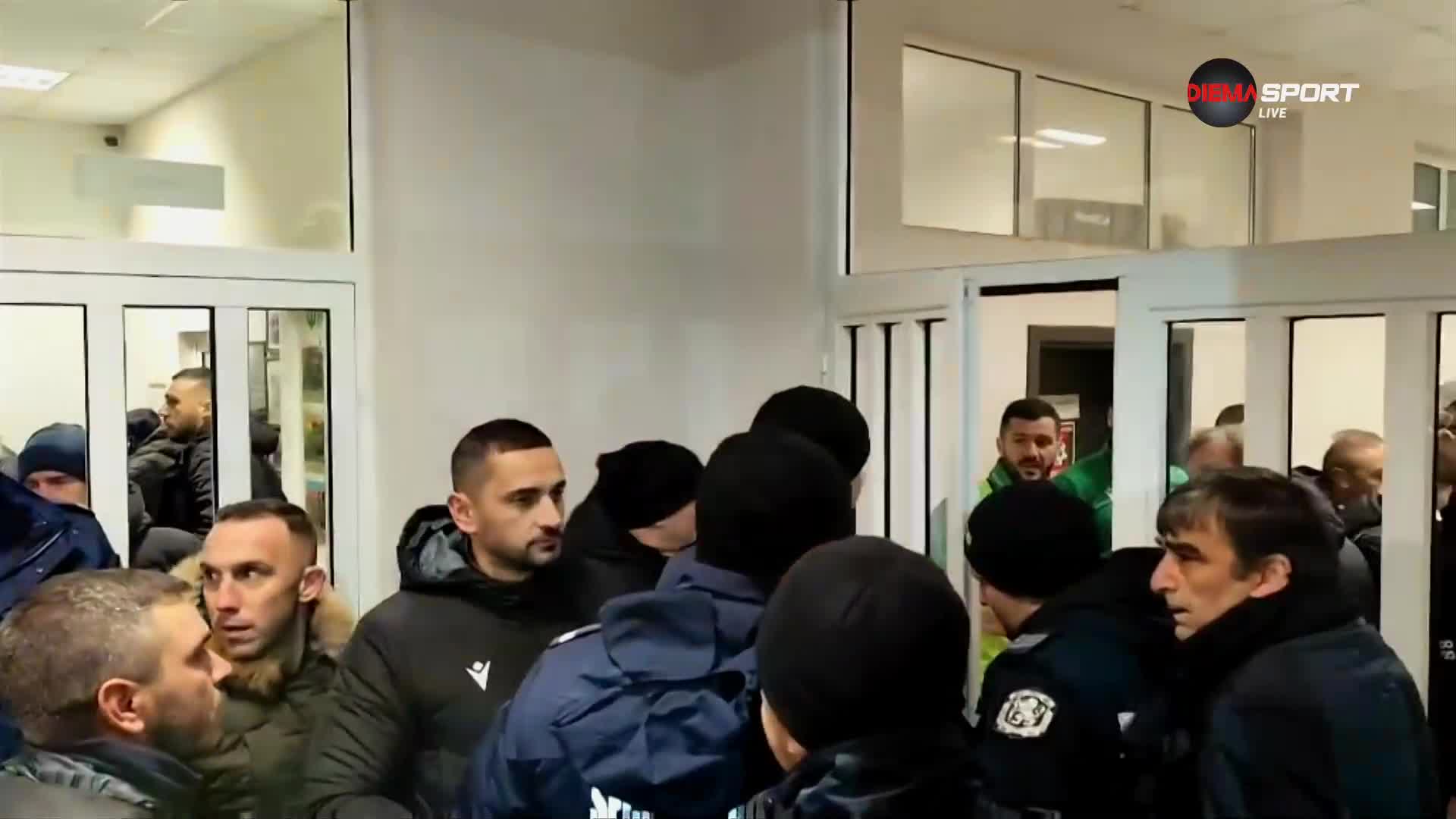 Напрежение след срещата Ботев Враца - Черно море