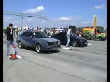 Audi 90 Quattro Turbo [10.9@210] Vs. Opel Vectra Drag Race