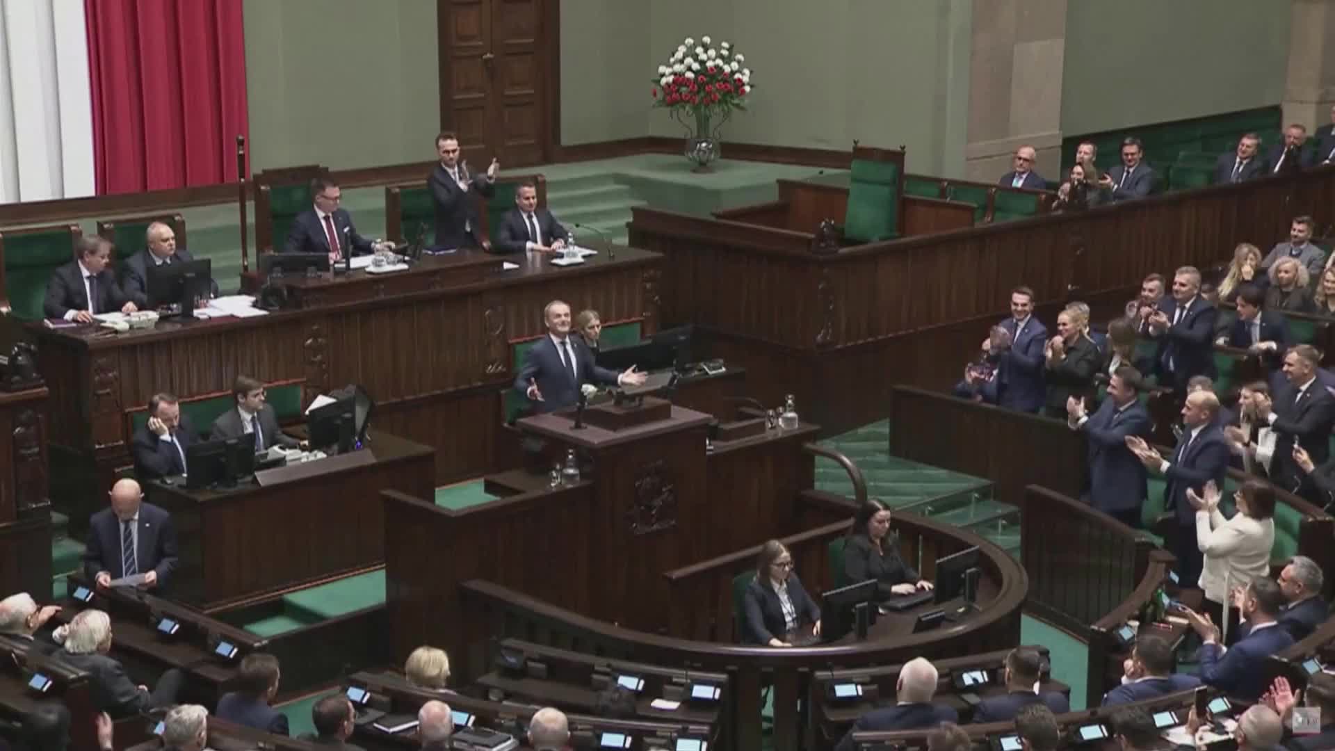 Полският парламент подкрепи кандидатурата на Доналд Туск за премиер