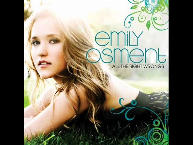 Превод!!! Emily Osment - I Hate The Homecoming Queen 