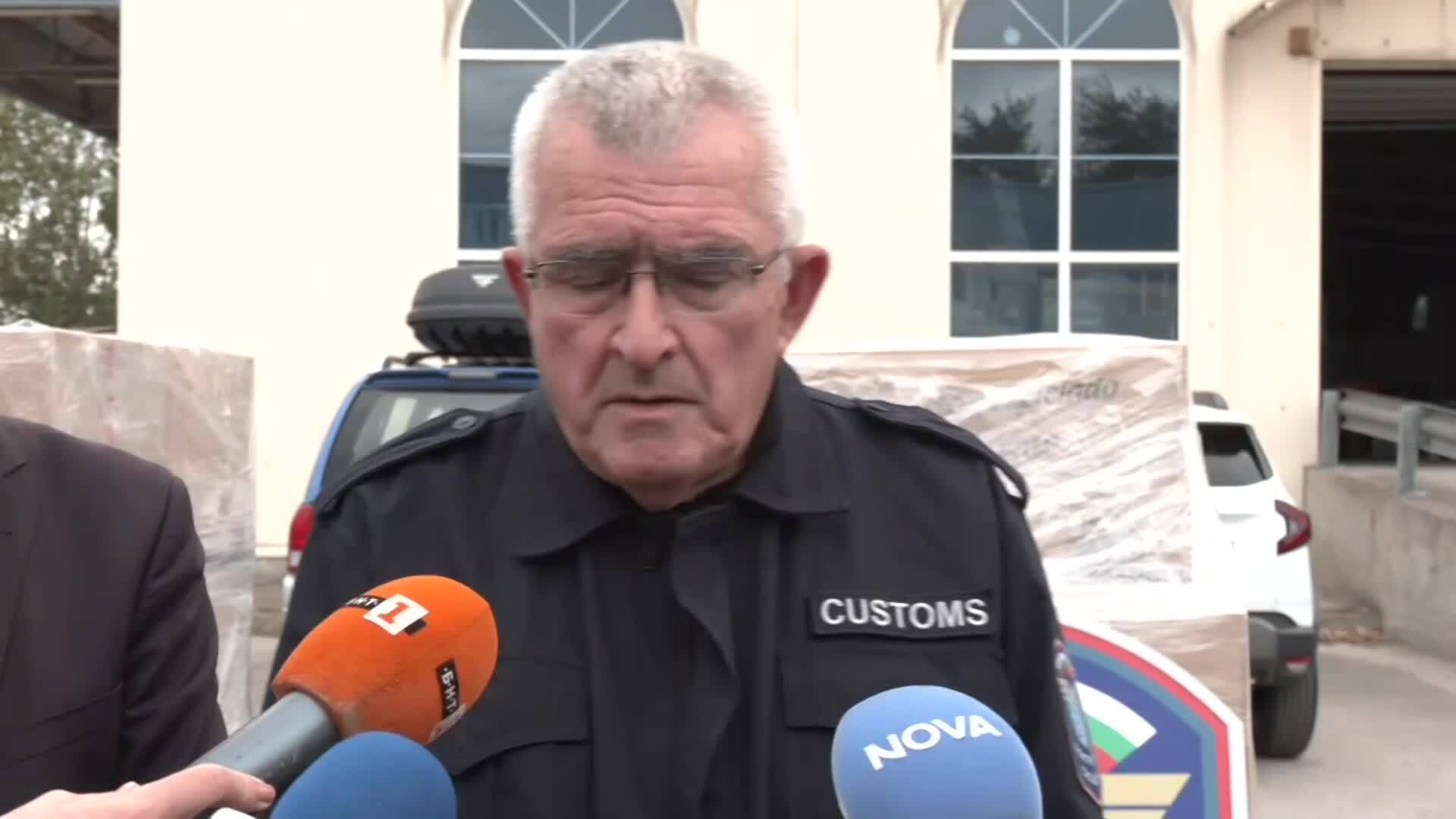 Кокаин в тайник, марихуана в палета с фъстъци: Спипаха близо 350 кг дрога на „Дунав мост”