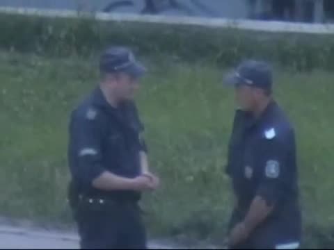Опаа! Бг полицай делят печалба 50:50