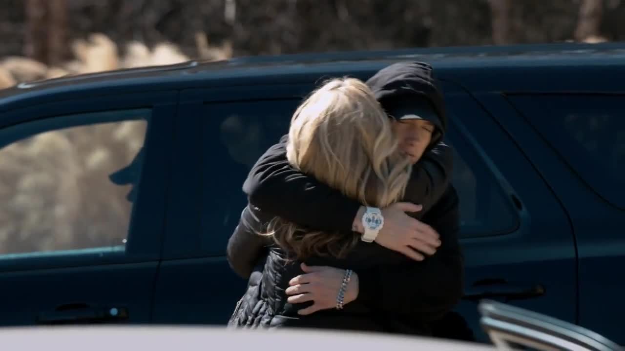 Премиера - Eminem - Headlights ft. Nate Ruess