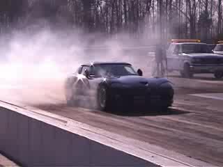 Як Dodge Viper Пали Гуми
