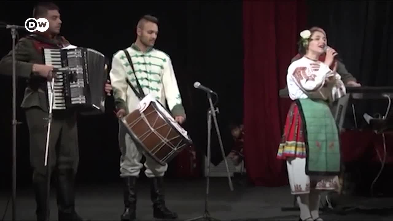 "България е сбъдната мечта": бесарабски българи разказват