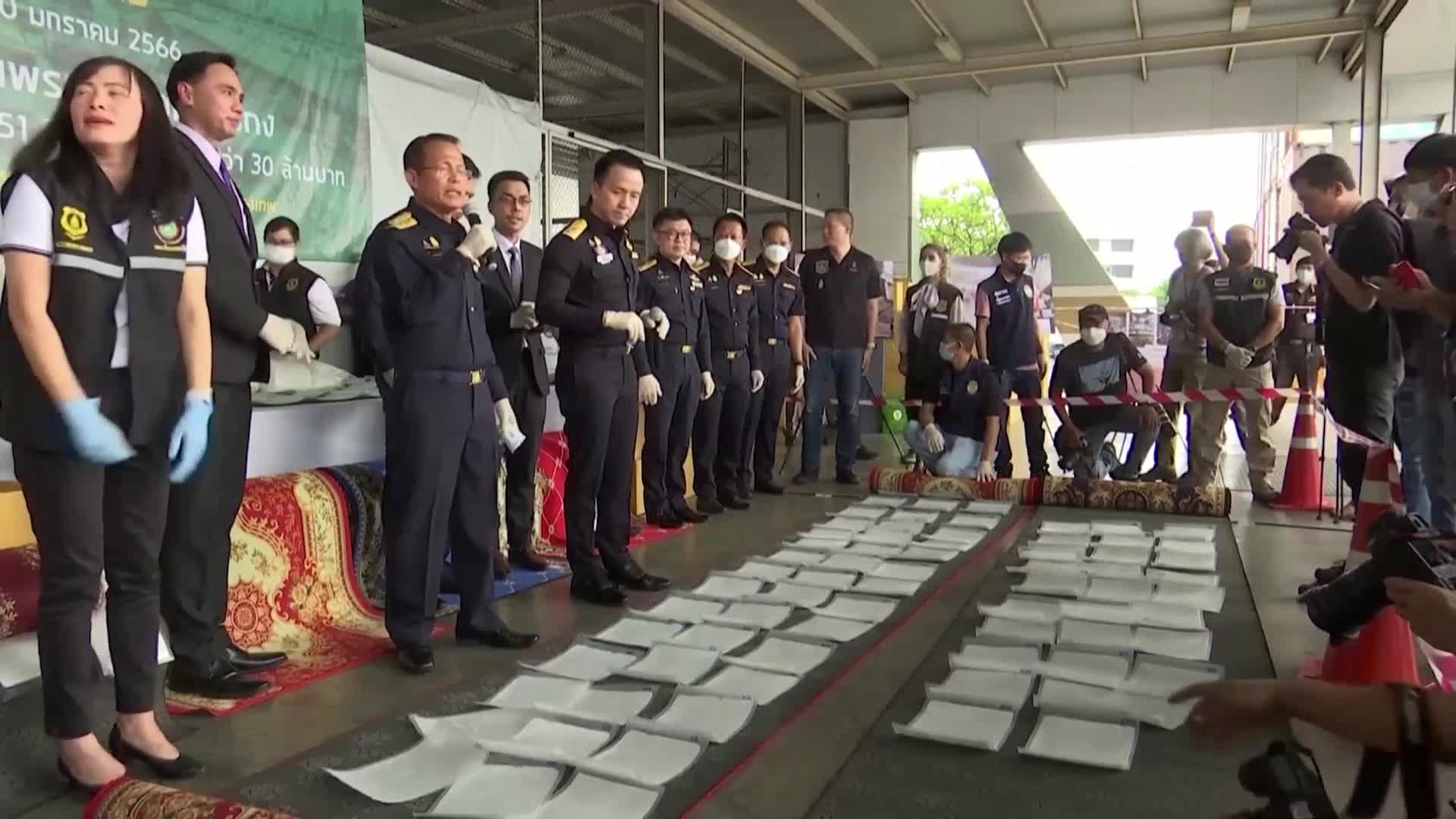 В Тайланд заловиха рекордно количество метамфетамин (ВИДЕО)