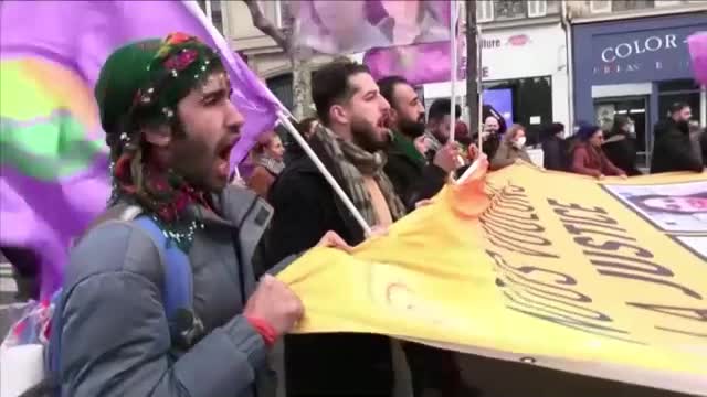 Кюрди от цяла Европа на протест в Париж (ВИДЕО)