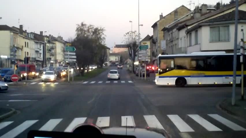 Някакво село на свечеряване