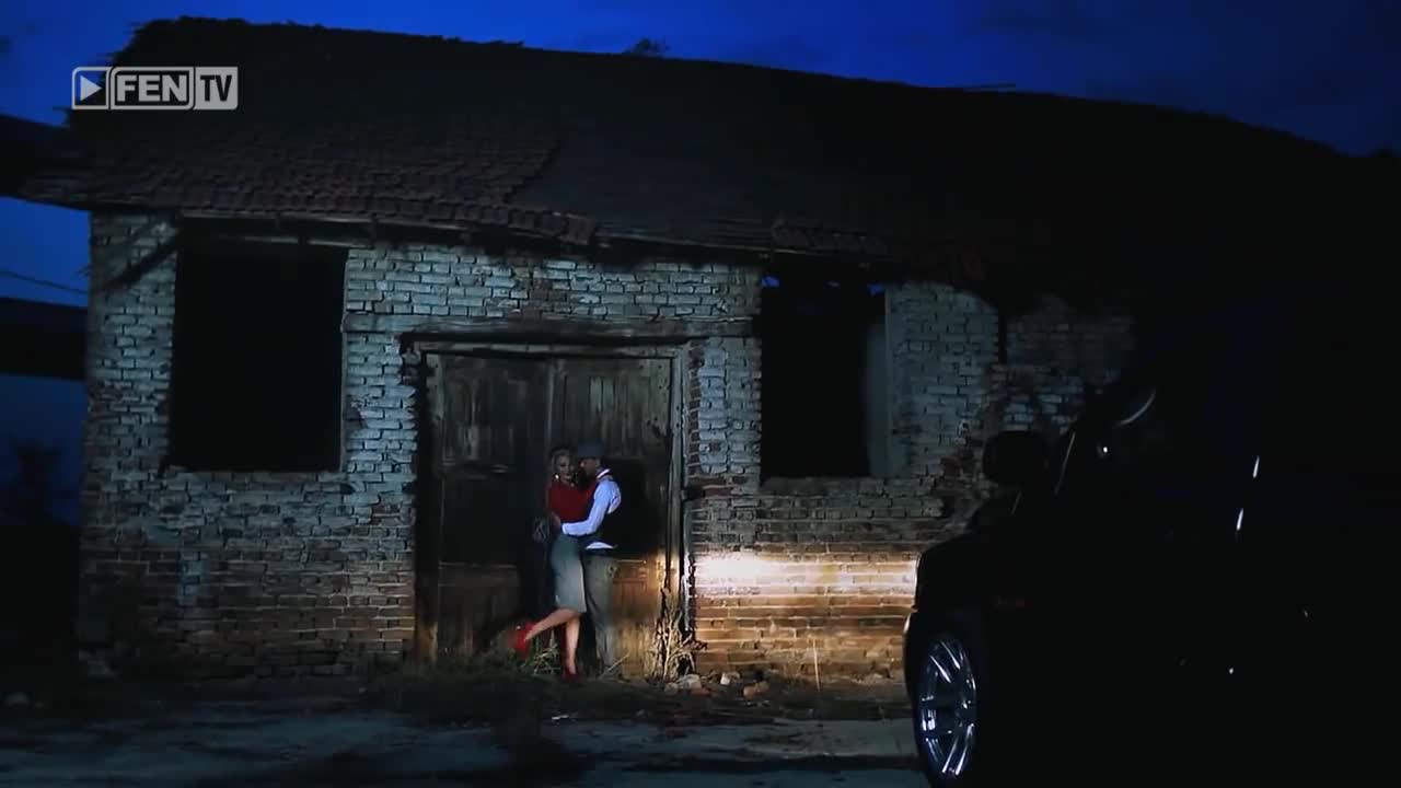 Славена - Нацелувана (официално видео)