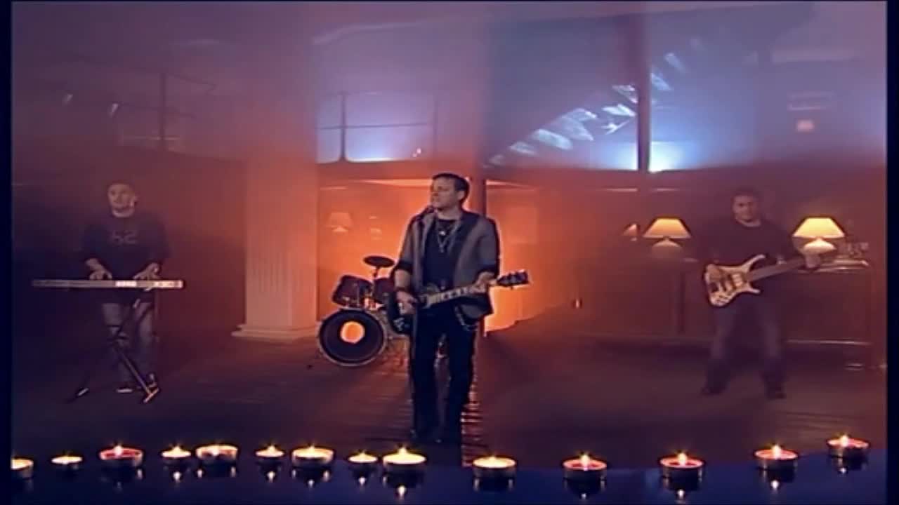 Прекраснаааааа !!! Dzenan Loncarevic 2014 - Mirno Spavaj Official Hd video - Prevod