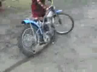 Ява Ясо И Луди Глави 2