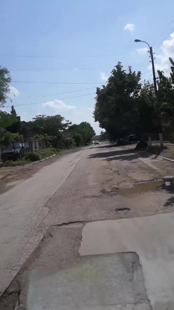 Безобразието на пътната мрежа в Северозападна България