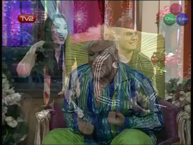 Сантра И Кристо В Шоуто На Азис 28.01.2008 High-Quality