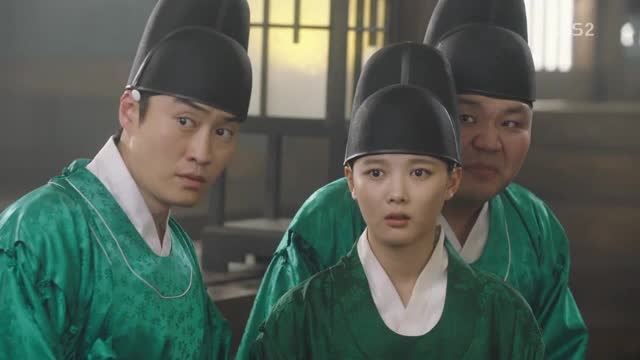 Moonlight Drawn By Clouds / Лунна светлина нарисувана от облаци E05 бг превод