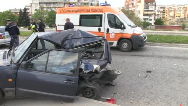 Мъж е в кома след катастрофа в Русе