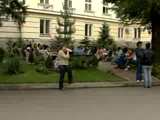 За Дебелянов или Вазов и Пенчо Славейков писаха в Алма матер