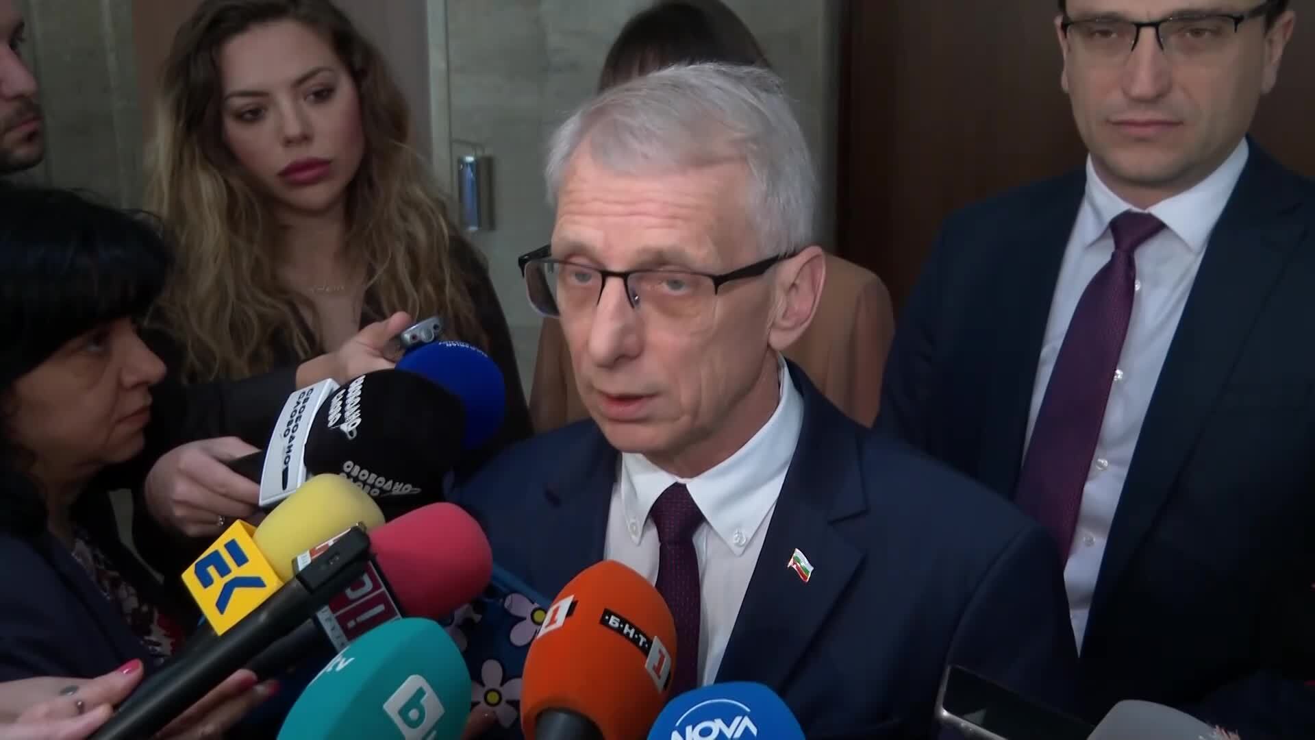 Николай Денков: Няма да подкрепим вота на недоверие