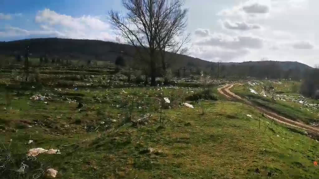 Боклуци край река Средецка