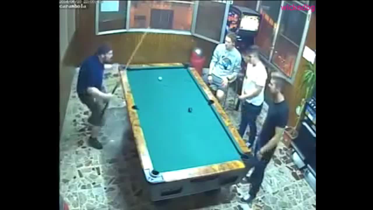 Няма такъв късметлия на билярд