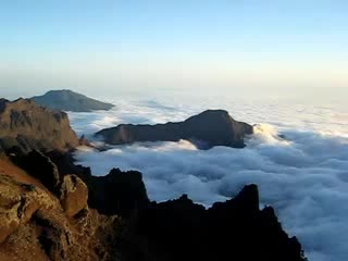 Облаци Приличащи На Бурно Море!