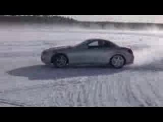 дрифт на сняг с slr mclaren