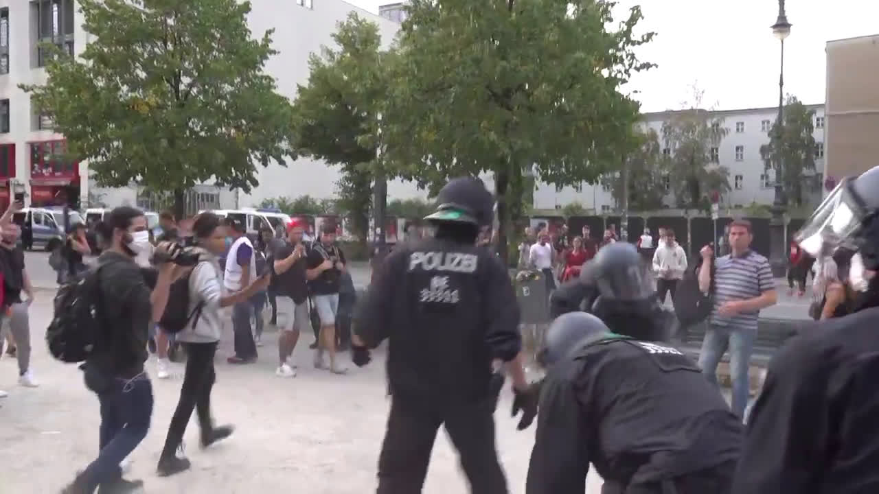 Germany: Tensions high as police detain several at Berlin rally against COVID measures