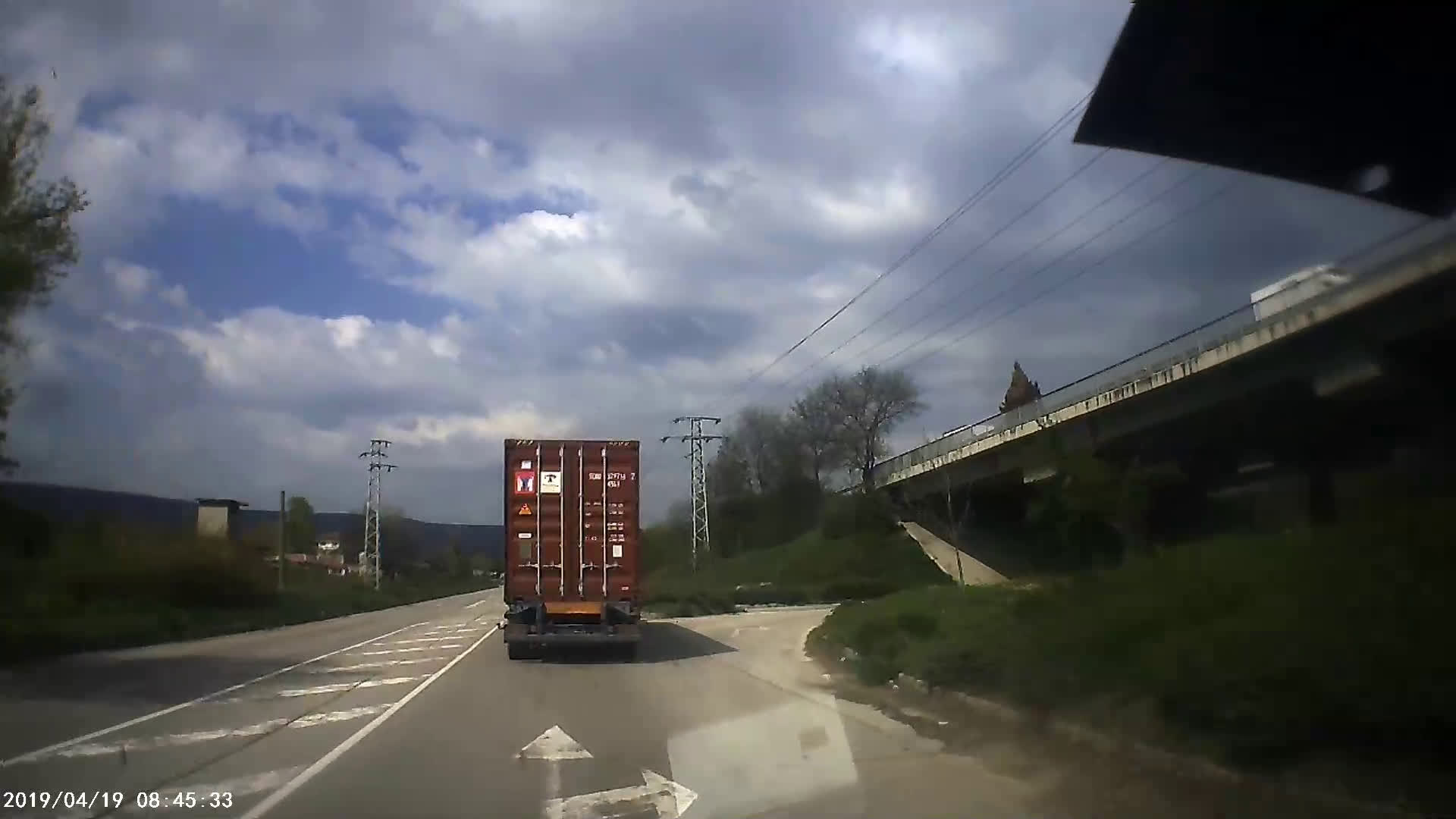 Движение по пътищата