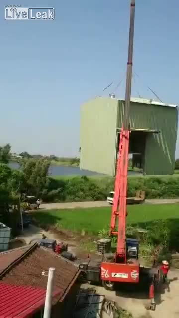 Ето какво не трябва да прави един кранист!