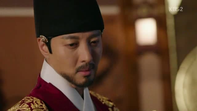 Queen For Seven Days E15