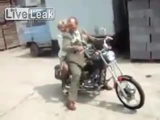 Как не се сваля мацка
