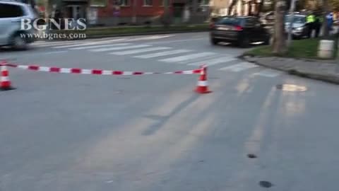 Кола блъсна майка и 4-годишно дете, няма опасност за живота им