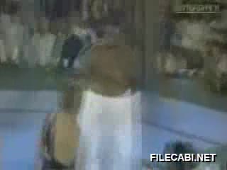 Бой В Клетка - 200кг Толуп Срещу 90кг Боец!!!на Боя Кантар Няма!!!
